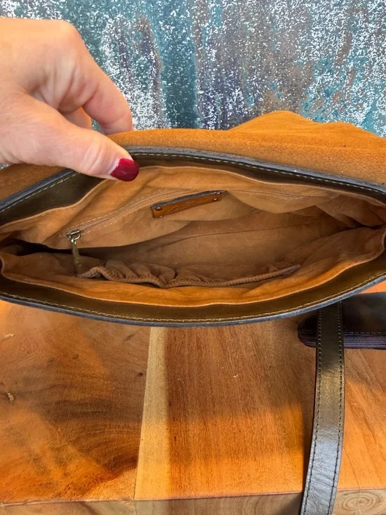 Patricia Nash Quiet Luxury Leather Crossbody Bag Olive Green + Coin Purse (VGUC) - Picture 17 of 17